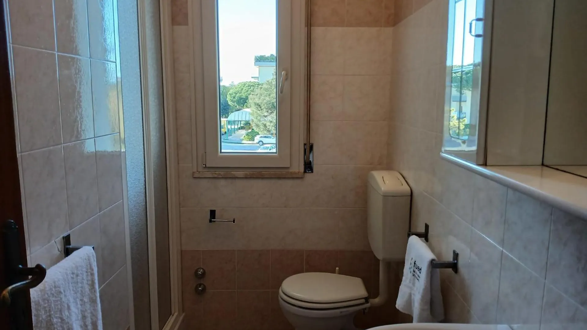 Cv006 - Cervia, Elegante Bilocale Con Aria Condizionata Appartement 0*, Cervia